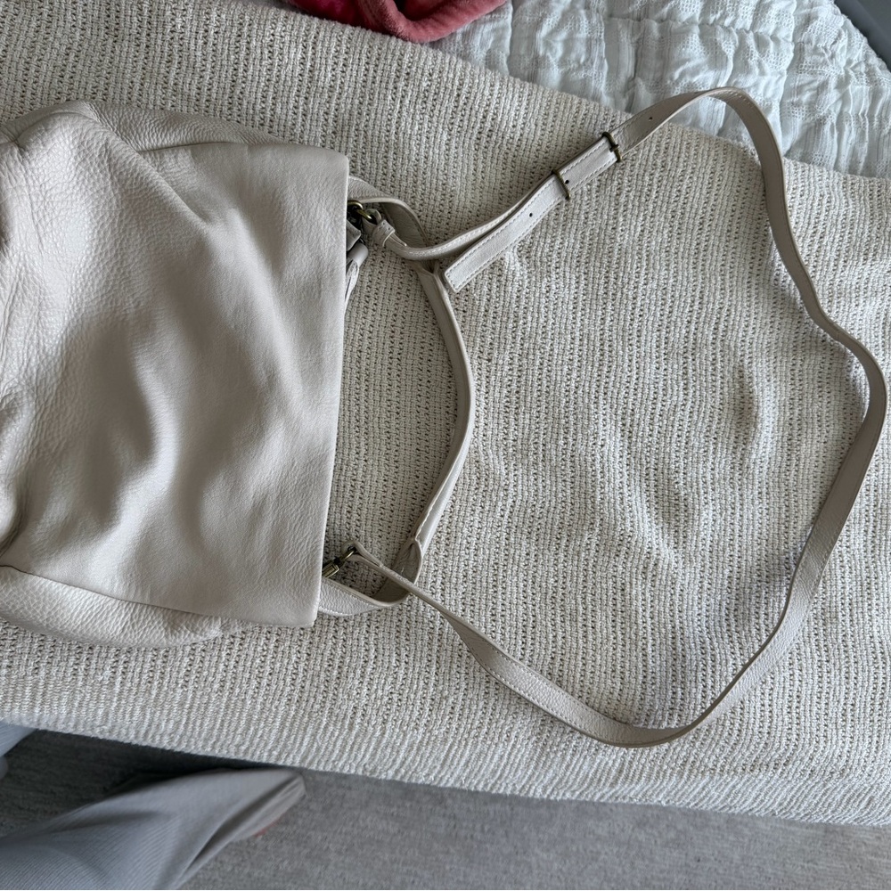 The Sak Purse